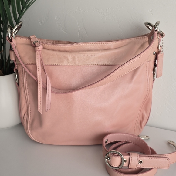 Coach Zoe Hobo Shoulder Bag Blush Rose Pink Leather Convertible Crossbody - Picture 1 of 16